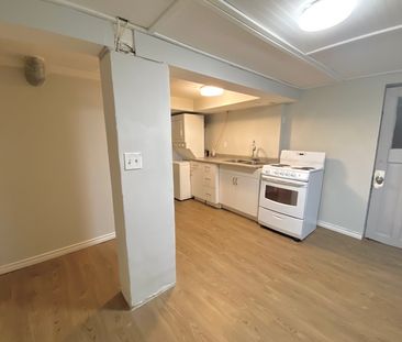 $1,199 / 1 br / 1 ba / 450 sqft 275 Kensington unit 2 - Photo 3