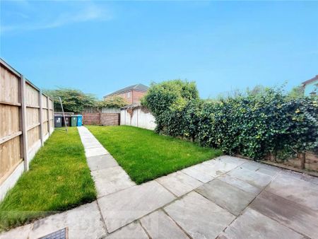 2 bedroom terraced house to rent - Photo 3