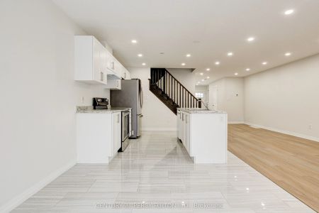 135 Hardcastle Drive #14 - Photo 3