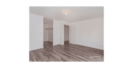 Beautiful 3 Bedroom House - Photo 4