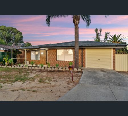 36 Gallinago Cnr, Harrisdale, WA 6112 - Photo 2