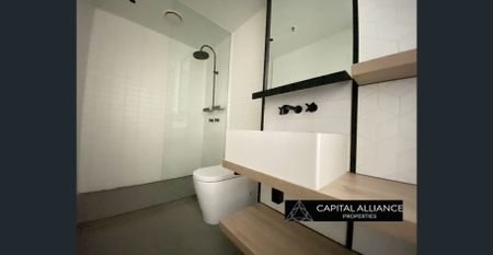 Luxurious lifestyle and convenient Living at M Docklands! - Photo 4