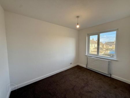 69 Beechfield Drive, Donaghadee, BT21 0AY - Photo 4