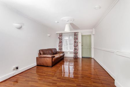 4 bedroom terraced house to rent - Photo 2