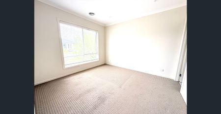 Modern Family Home in Tarneit with 3 Bedrooms - Photo 2