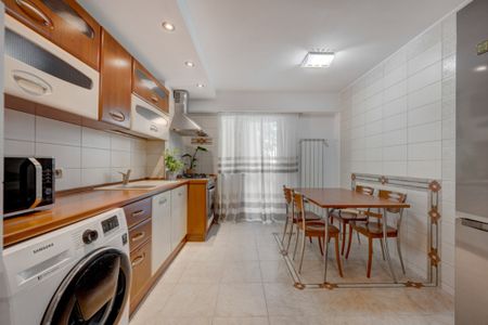 Apartament decomandat, bloc 1996, Calea Călărașilor, comi - Photo 4
