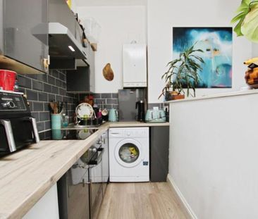 A fantastic one bedroom flat available to rent in St Andrews within... - Photo 1