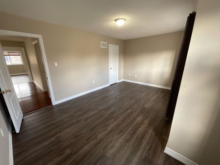 For Lease - 54 Kindy Street, Markham, Ontario - Photo 5