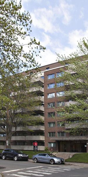 Studio - 50 Avenue Willowdale, Montréal - Photo 1