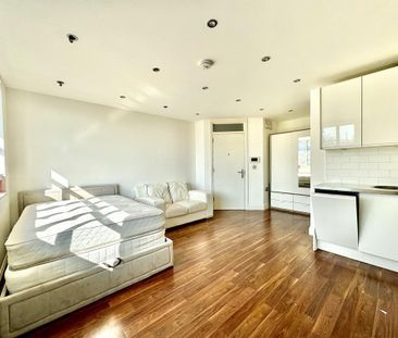 Studio to rent - Photo 4