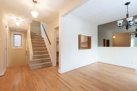 For Lease - 24 Douglas Crescent, Toronto, Ontario - Photo 5