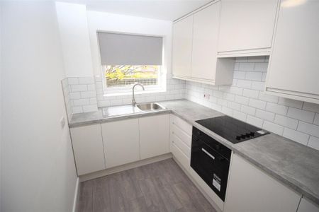 1 bedroom apartment to rent - Photo 4