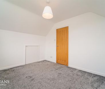 Marland Fold, Rochdale - Photo 1
