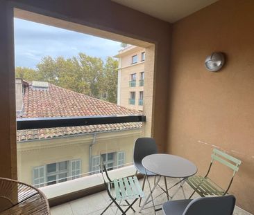 Location Appartement 1 pièce 44m² AIX EN PROVENCE 13100 - Photo 6