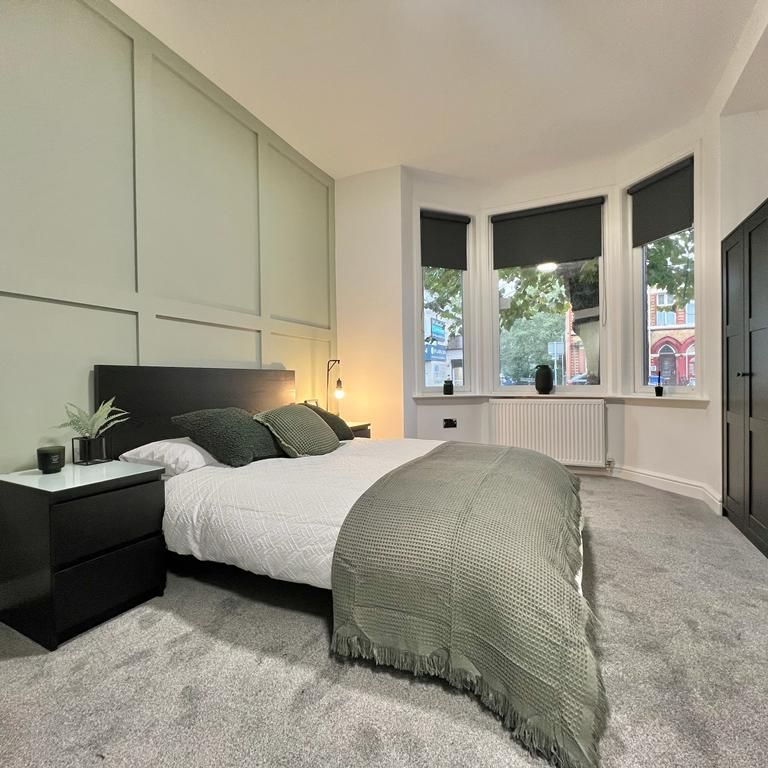 Stunning shared house on Wilderspool Causeway! - Photo 1