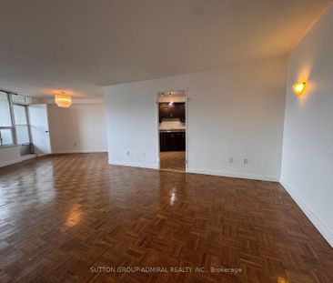 1201 5 Shady Golfway Avenue - Photo 5