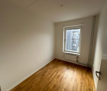 Smaragdgatan 2 -2,5rok (lgh 1521) - Photo 3