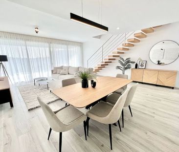 Alquiler de chalet pareado en Calle Islas Bermudas, 132 - Photo 1