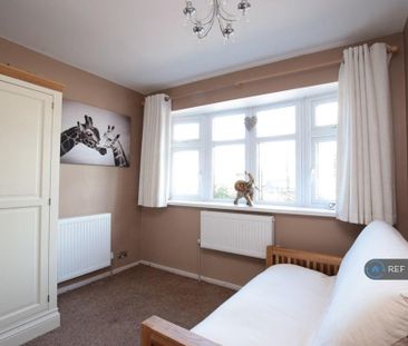 3 bedroom bungalow to rent - Photo 3