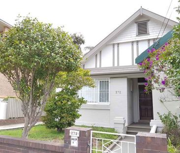 2 Bedroom Semi Centrally Located - Photo 3