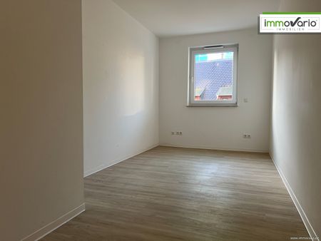 Wohnen in der Werder-Residenz! 3-Raum-Wohnung mit Fußbodenheizung, großer Balkon, Wanne und Dusche - Photo 5