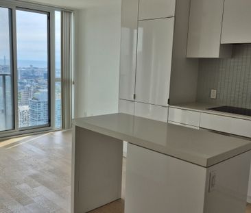 For Lease - 7 Grenville Street Unit# 5007, Toronto, Ontario - Photo 2