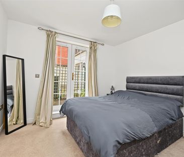 Apt 2 Meadow House 47 The Boulevard, Belfast, BT7 3LN - Photo 6