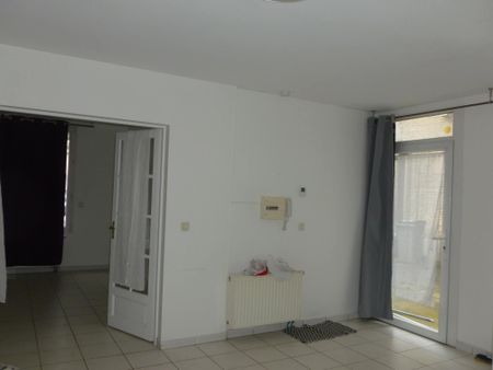 Appartement de type 2 de 38m2 , secteur St Rémy, petite monopropriété calme, disponible fin janvier. - Photo 3