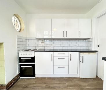 1 Bedroom Room To Let - Photo 5