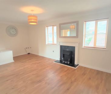 Myrtle Close, Bury St. Edmunds - Photo 4