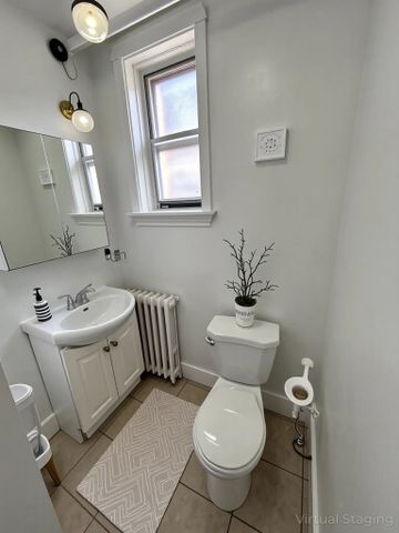 For Lease - 312 Douglas Avenue Unit# 104, Toronto, Ontario - Photo 2