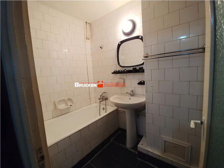 De inchiriat apartament cu o camera - Fotografie 3