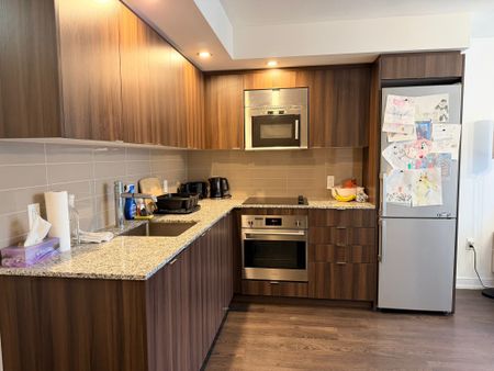 For Lease - 225 Village Green Square Unit# 204, Toronto, Ontario - Photo 4