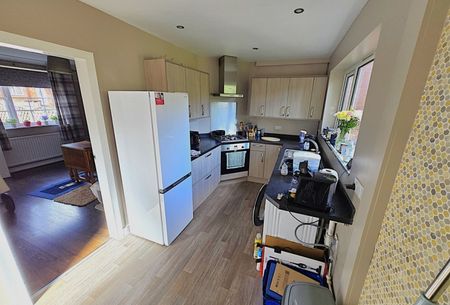 29 Dryden Avenue, Lincoln, LN2 4DZ - Photo 4