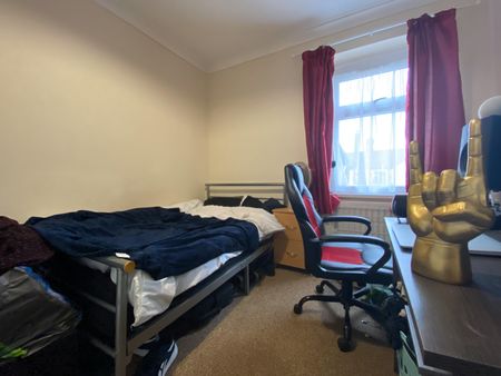 Cyfarthfa Street, Roath - Photo 4