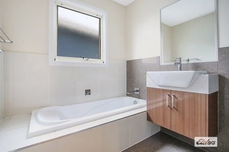 MODERN, CENTRAL & SPACIOUS - WHAT MORE COULD YOU WANT? - Photo 4