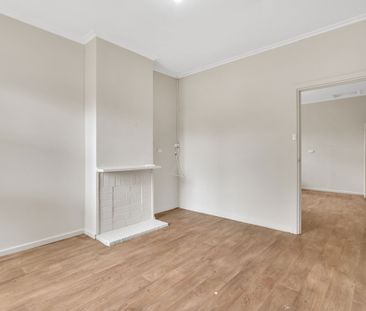 6 Wexcombe Street, Elizabeth Vale SA 5112 - Photo 1