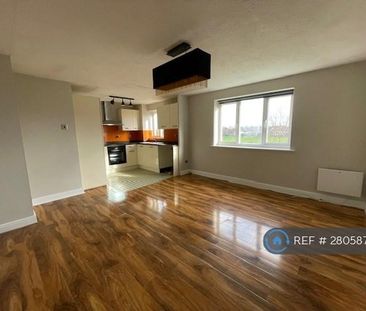 2 bedroom flat to rent - Photo 6