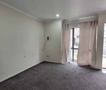 2 Bedroom Townhouse with Separate garage - Photo 5