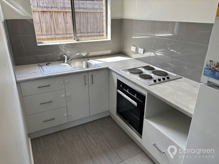 Rental price includes, power, water and internet costs. - Photo 4