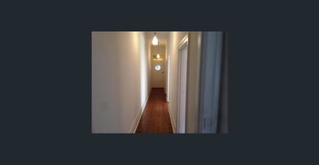 Position Perfect - Photo 2