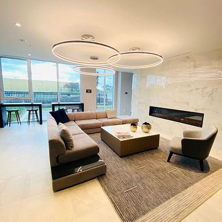 For Lease - 185 Deerfield Road Unit# 219, Newmarket, Ontario - Photo 1