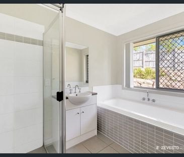 Spacious 4-Bedroom Home - Photo 5