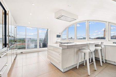 Artillery Mansions, Victoria Street, London, SW1H flat - penthouse to rent - Photo 5