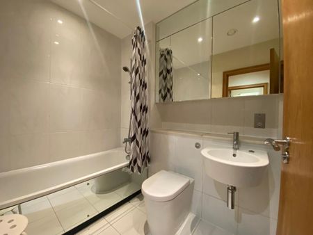 Headlands, Sully, Penarth, CF64 5QH - Photo 5