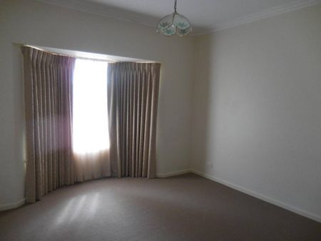 2 Bedrooms, 2 Bathrooms! - Photo 4