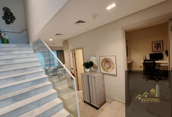 Private Garden | Prime Location | Ready to Move - Photo 1