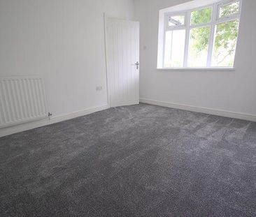 3 bedroom bungalow to rent - Photo 2