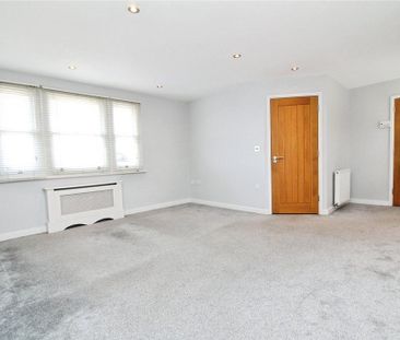 4 bedroom detached house to rent - Photo 1