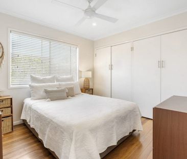 128 Nobby Parade - Photo 6